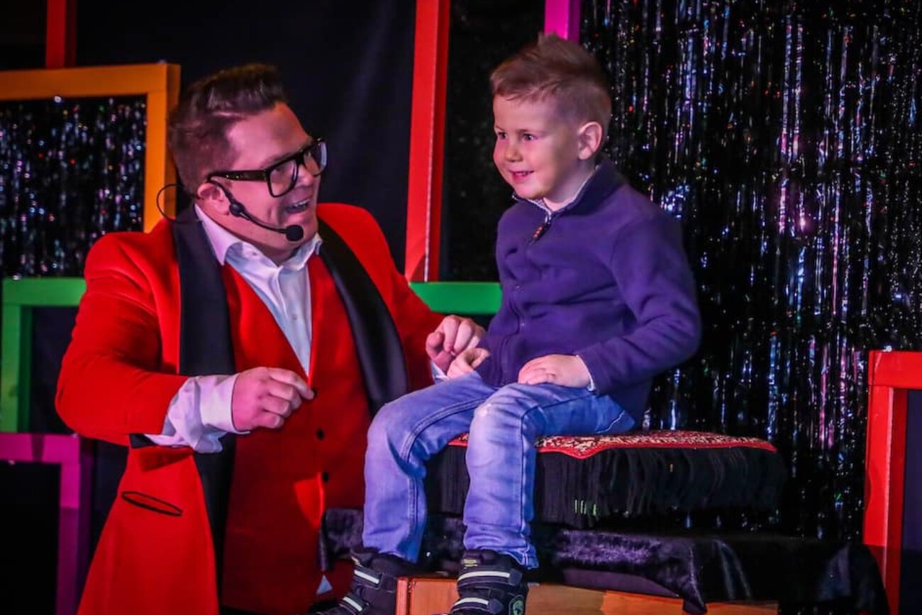 Kinderzauberer Sascha auf dem Weihnachtsmarkt in Dortmund