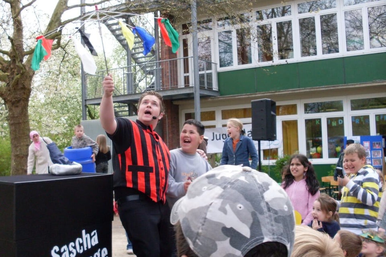 Kinderzauberer Dortmund- Kinderzaubershow mit Sascha